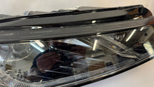 Load image into Gallery viewer, Frontscheinwerfer Skoda Octavia I 5E4941016A Full LED Rechts Headlight SCH3150798724zm