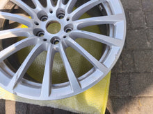 Laden Sie das Bild in den Galerie-Viewer, 1x Alufelge 18 Zoll 6861224 BMW 5 G31 G30 Rim Wheel FEL6855662648xi