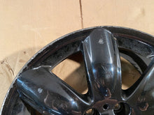 Laden Sie das Bild in den Galerie-Viewer, 1x Alufelge 17 Zoll 7.0" 5x112 47ET Glanz Schwarz 6856059 Mini Clubman F54 FEL3894916221ui
