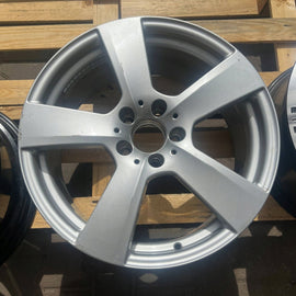 1x Alufelge 18 Zoll 5x112 A2074010402 Mercedes-Benz C207 Rim Wheel FEL4404901625ul