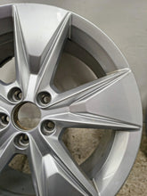 Laden Sie das Bild in den Galerie-Viewer, 1x Alufelge 18 Zoll 7.5&quot; 5x108 50 5ET 31680200 Volvo S60 V60 Rim Wheel