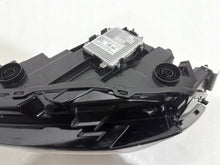 Laden Sie das Bild in den Galerie-Viewer, Frontscheinwerfer Skoda Superb 3P1941016 Rechts Scheinwerfer Headlight SCH7810275128eo