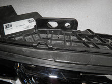 Load image into Gallery viewer, Frontscheinwerfer BMW 7 9879936 5B33F02 LED Rechts Scheinwerfer Headlight SCH4520453781sa