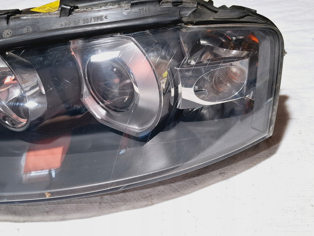 Frontscheinwerfer Audi A3 8P0941003D Xenon Ein Stück (Rechts oder Links)