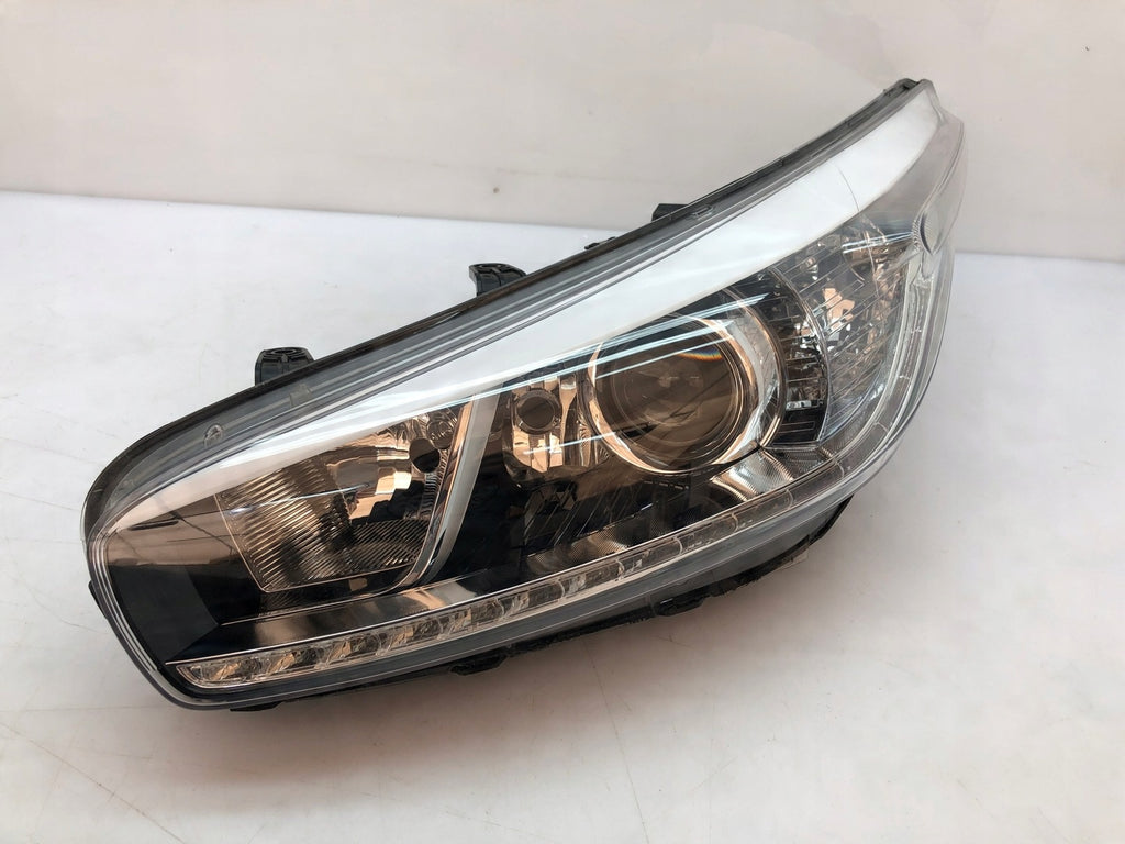 Frontscheinwerfer Kia Ceed 92101-A2220 Ein Stück (Rechts oder Links) Headlight