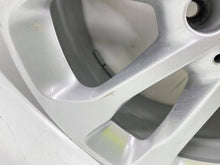 Laden Sie das Bild in den Galerie-Viewer, 4x Alufelge 17 Zoll 6.5" 5x112 38ET Glanz Silber A1564011700 Mercedes-Benz Gla FEL3715964655iy