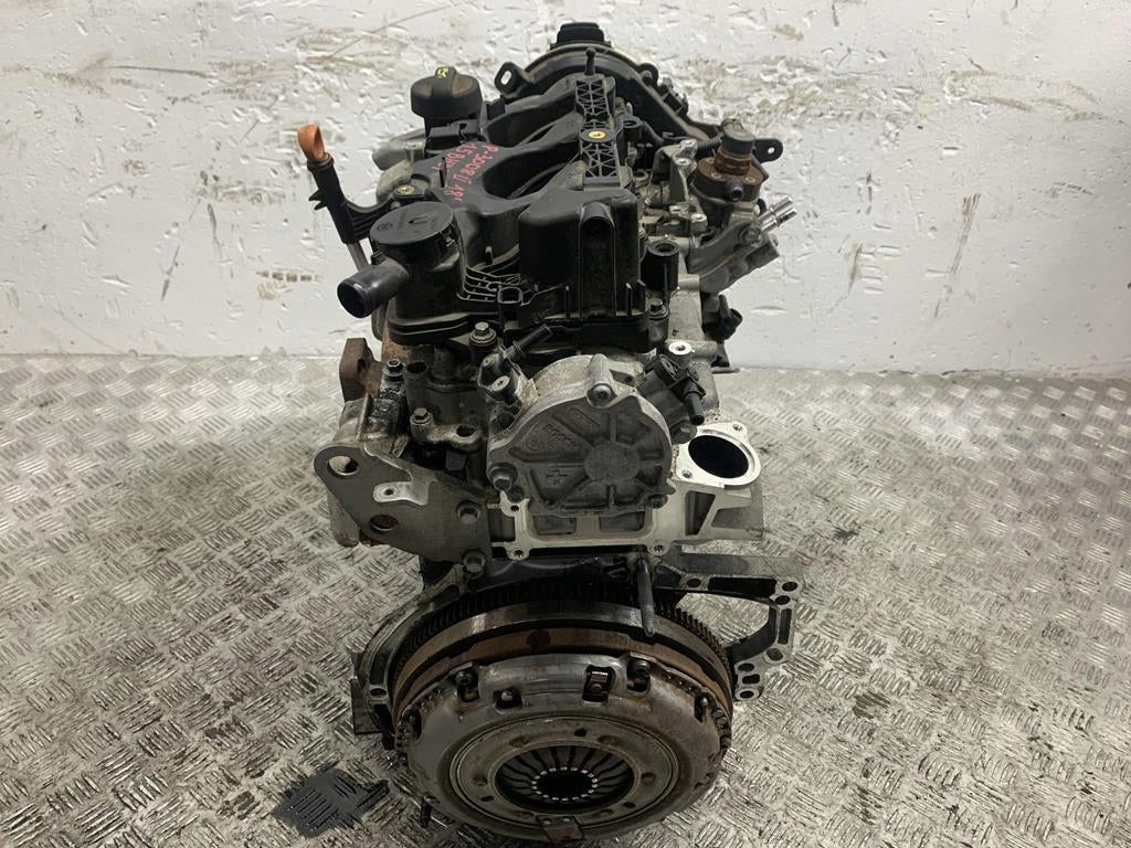 Motor Peugeot 3008 YH01 1.5 HDI 48TKm Diesel Engine Unkomplett