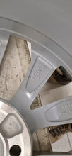Laden Sie das Bild in den Galerie-Viewer, 1x Alufelge 16 Zoll 7.0" 5x110 46ET 6V0601025F Skoda Fabia Iii Rim Wheel FEL9843349546li