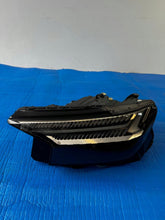 Laden Sie das Bild in den Galerie-Viewer, Frontscheinwerfer Audi Etron E-Tron 89A941035 Links Scheinwerfer Headlight SCH8850546031rr