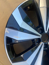 Laden Sie das Bild in den Galerie-Viewer, 1x Alufelge 17 Zoll 6.5" 5x100 2GM601025E VW I Rim Wheel FEL4103054994be