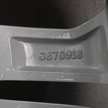 Laden Sie das Bild in den Galerie-Viewer, 1x Alufelge 18 Zoll 7.0&quot; 5x112 22ET 6876918 BMW G01 G02 Rim Wheel