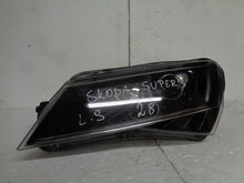 Laden Sie das Bild in den Galerie-Viewer, Frontscheinwerfer Skoda Superb 3V1941015A Xenon Links Scheinwerfer Headlight SCH1088803314am