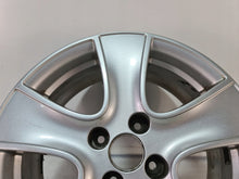 Laden Sie das Bild in den Galerie-Viewer, 1x Alufelge 16 Zoll 6.5&quot; 4x100 44ET Glanz Silber 403006502 Renault Clio Iv