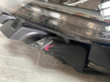 Laden Sie das Bild in den Galerie-Viewer, Frontscheinwerfer Tesla Model 3 1514952-00-D LED Links Scheinwerfer Headlight