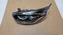 Laden Sie das Bild in den Galerie-Viewer, Frontscheinwerfer Ford Transit Custom JK2113D153BJ 01062411200010 Links SCH3165464340mm