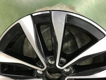 Laden Sie das Bild in den Galerie-Viewer, 1x Alufelge 17 Zoll 8.0" 5x112 49 5ET Glanz Schwarz A2064016100 Mercedes-Benz FEL2252822712kr