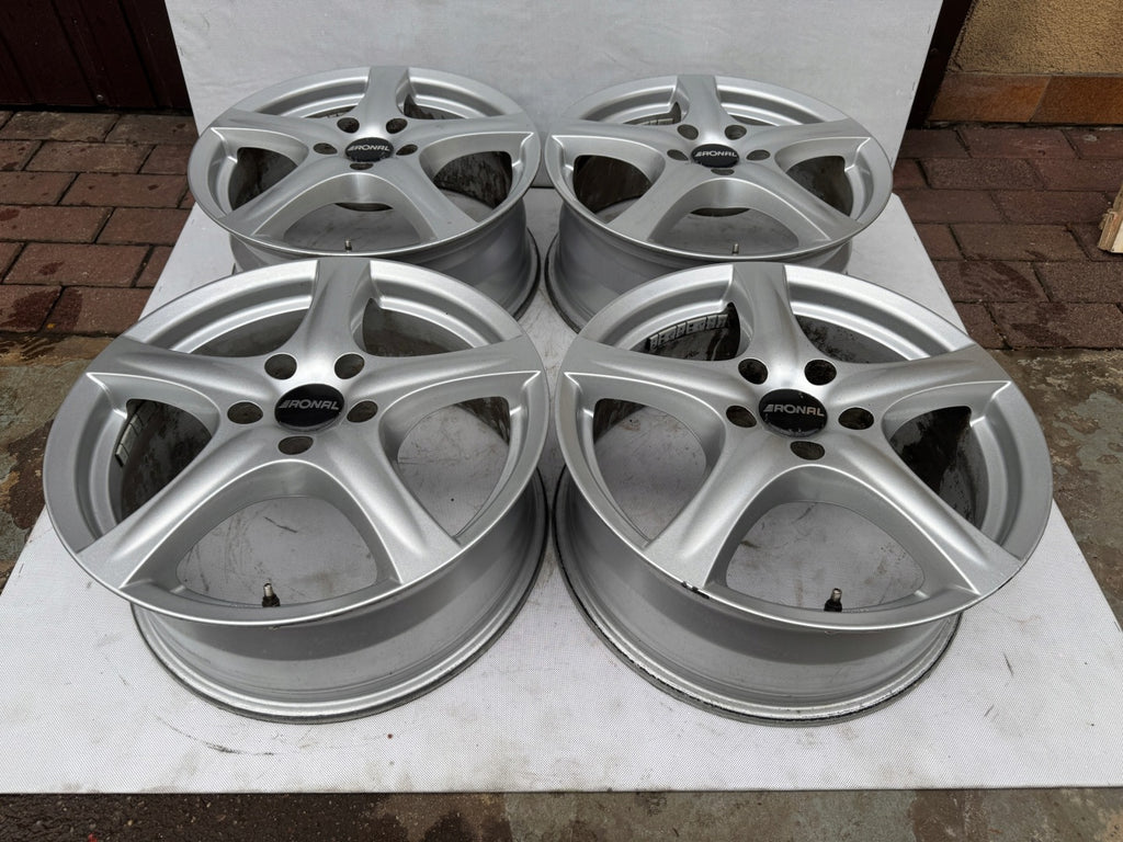 4x Alufelge 17 Zoll 7.0" 5x114.3 49ET Glanz Silber 42R7705 Hyundai I Rim Wheel FEL4031769148pm