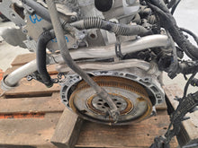 Laden Sie das Bild in den Galerie-Viewer, Motor Mercedes-Benz Gla H247 247 2020 Benzin Engine Unkomplett