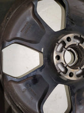 Load image into Gallery viewer, 1x Alufelge 19 Zoll 7.0" 5x114.3 40ET 403005301R Renault Megane I Koleos FEL2133876436ol