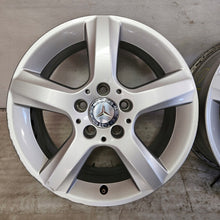Load image into Gallery viewer, 4x Alufelge 16 Zoll 7.0" 5x112 37 5ET A1724010102 Mercedes-Benz Cla Clk Slc Slk FEL6165909561he