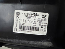 Load image into Gallery viewer, Frontscheinwerfer Mercedes-Benz A2128202459 Xenon Rechts Scheinwerfer Headlight SCH6807035429ox