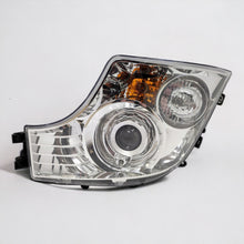 Laden Sie das Bild in den Galerie-Viewer, Frontscheinwerfer Mercedes-Benz A9608200639 Xenon Links Scheinwerfer Headlight