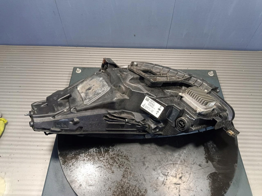 Frontscheinwerfer Tesla Model 3 1077376-00C Rechts Scheinwerfer Headlight SCH6758883664sw