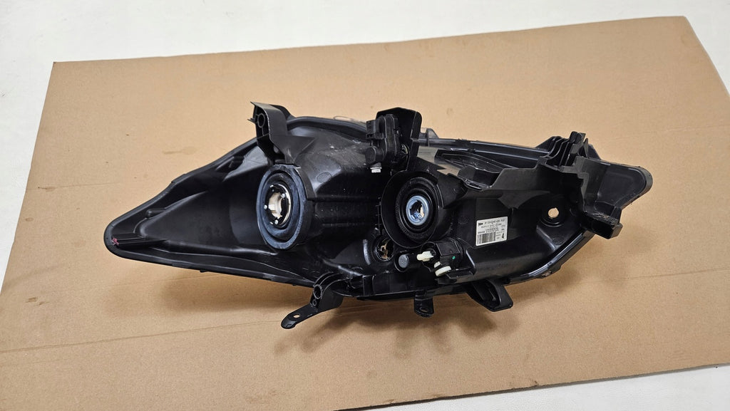 Frontscheinwerfer Toyota Auris 81130-02A40 Rechts Scheinwerfer Headlight