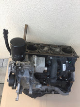 Load image into Gallery viewer, Motorblock Audi A5 A4 CDH 1.8 TFSI 90TKm Benzin Unkomplett MOT9557622615wr
