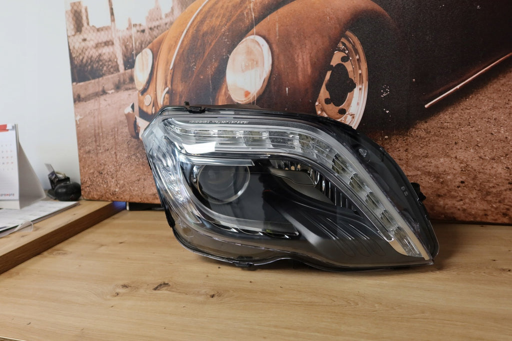 Frontscheinwerfer Mercedes-Benz A2048200839 Xenon Rechts Scheinwerfer Headlight