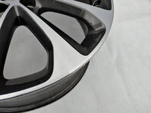 Laden Sie das Bild in den Galerie-Viewer, 1x Alufelge 19 Zoll 7.5&quot; 5x108 44ET Glanz Graphit LX7M-1007-CA Jaguar Xe