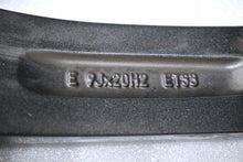 Laden Sie das Bild in den Galerie-Viewer, 1x Alufelge 20 Zoll 9.0" 5x112 33ET Glanz Grau 4M0601025AD MA-DAR81 Audi Q7 Mg FEL4309041547xq