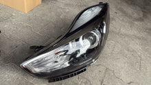 Laden Sie das Bild in den Galerie-Viewer, Frontscheinwerfer Hyundai Ix20 Ein Stück (Rechts oder Links) Headlight SCH3268515104qo