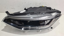 Load image into Gallery viewer, Frontscheinwerfer VW Taigo 2G7941035A Links Scheinwerfer Headlight