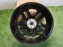 Laden Sie das Bild in den Galerie-Viewer, 1x Alufelge 21 Zoll K8D2-1007-SA Land Rover Sport Discovery Evoque L551 Ii FEL4402002079dn