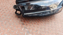 Load image into Gallery viewer, Frontscheinwerfer Skoda Fabia IV 57B941035 Links Scheinwerfer Headlight SCH9083153916sr
