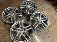 Laden Sie das Bild in den Galerie-Viewer, 4x Alufelge 16 Zoll 7.0" 5x112 52ET Glanz Silber Audi I Rim Wheel FEL3845203919na