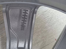 Laden Sie das Bild in den Galerie-Viewer, 1x Alufelge 17 Zoll 5x112 80A601025J Audi Q5 Rim Wheel FEL3011123491mg