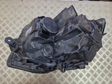 Load image into Gallery viewer, Frontscheinwerfer VW California T6 Multivan 7E1941016AD Halogen Rechts Headlight SCH3751790309ms