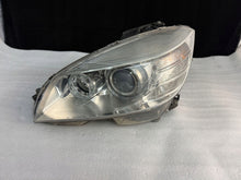 Laden Sie das Bild in den Galerie-Viewer, Frontscheinwerfer Mercedes-Benz W204 A2048202959 Xenon Links Headlight SCH7314589377dd