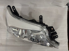 Load image into Gallery viewer, Frontscheinwerfer Toyota Land Cruiser Rechts Scheinwerfer Headlight SCH9120143922we