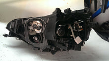 Laden Sie das Bild in den Galerie-Viewer, Frontscheinwerfer VW Sportsvan 517941034B Xenon Rechts Scheinwerfer Headlight