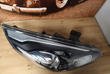 Laden Sie das Bild in den Galerie-Viewer, Frontscheinwerfer Kia Carens IV Xenon Rechts Scheinwerfer Headlight SCH9620295247vx