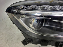 Laden Sie das Bild in den Galerie-Viewer, Frontscheinwerfer Mercedes-Benz X156 A1569061800 Xenon Rechts Headlight SCH7465062283jk