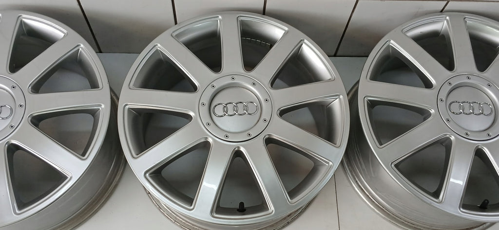 4x Alufelge 17 Zoll 7.5" 5x112 43ET Glanz Silber 8D0601025AD Audi C5 A4 B6 B7 FEL6808013507dt