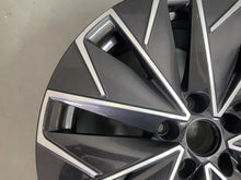 Load image into Gallery viewer, 1x Alufelge 18 Zoll 8.0" 5x112 44ET Glanz Schwarz 3V0601025B Skoda Iii Rim Wheel FEL8471659437xu