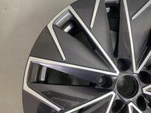 Load image into Gallery viewer, 1x Alufelge 18 Zoll 8.0" 5x112 44ET 3V0601025B Skoda Iii Rim Wheel FEL8471659437xu
