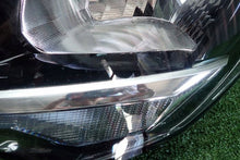 Laden Sie das Bild in den Galerie-Viewer, Frontscheinwerfer Opel Corsa F 9829465580 Links Scheinwerfer Headlight SCH4598511947hz