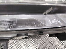 Laden Sie das Bild in den Galerie-Viewer, Frontscheinwerfer Mercedes-Benz W166 A1668207359 Rechts Scheinwerfer Headlight SCH6511284556tk
