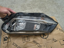 Laden Sie das Bild in den Galerie-Viewer, Frontscheinwerfer VW Caddy 2K1941005B Links Scheinwerfer Headlight SCH6374844874tm